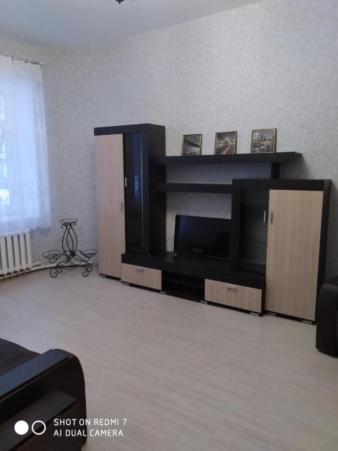 Apartment Theatre Shepkina 2 Rooms II Sumy Exterior foto